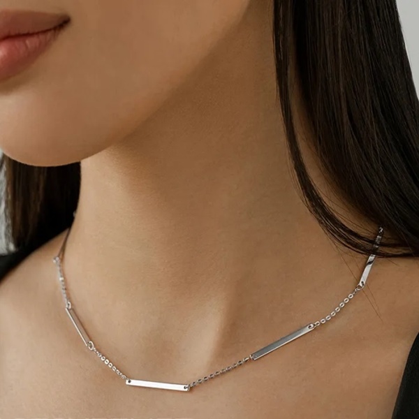 Колье из серебра